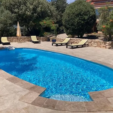 Apartment Au Calme Avec Piscine & Salle De Sport